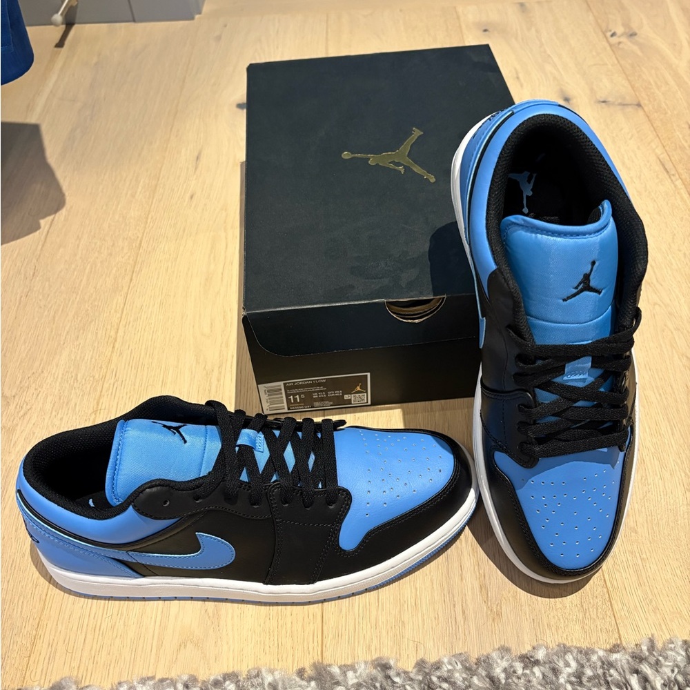 Jordan 1 Low Men's Black and Light Blue Sneakers